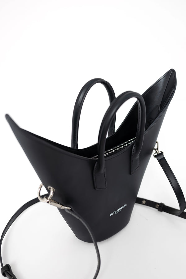 BLACK POINTY SHOULDER BAG